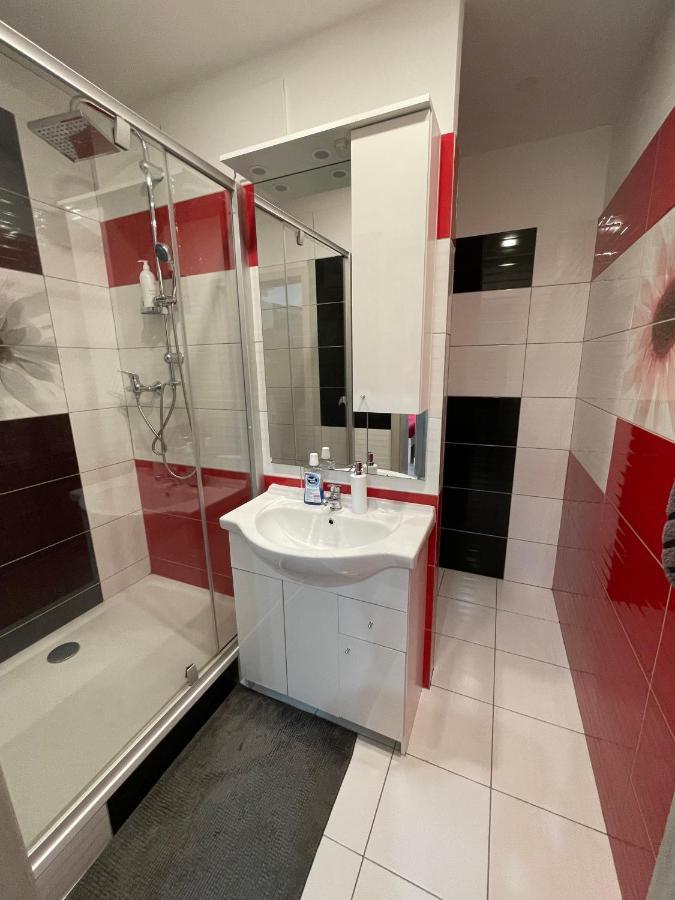 פראג Monfas Apartment Barrandov מראה חיצוני תמונה