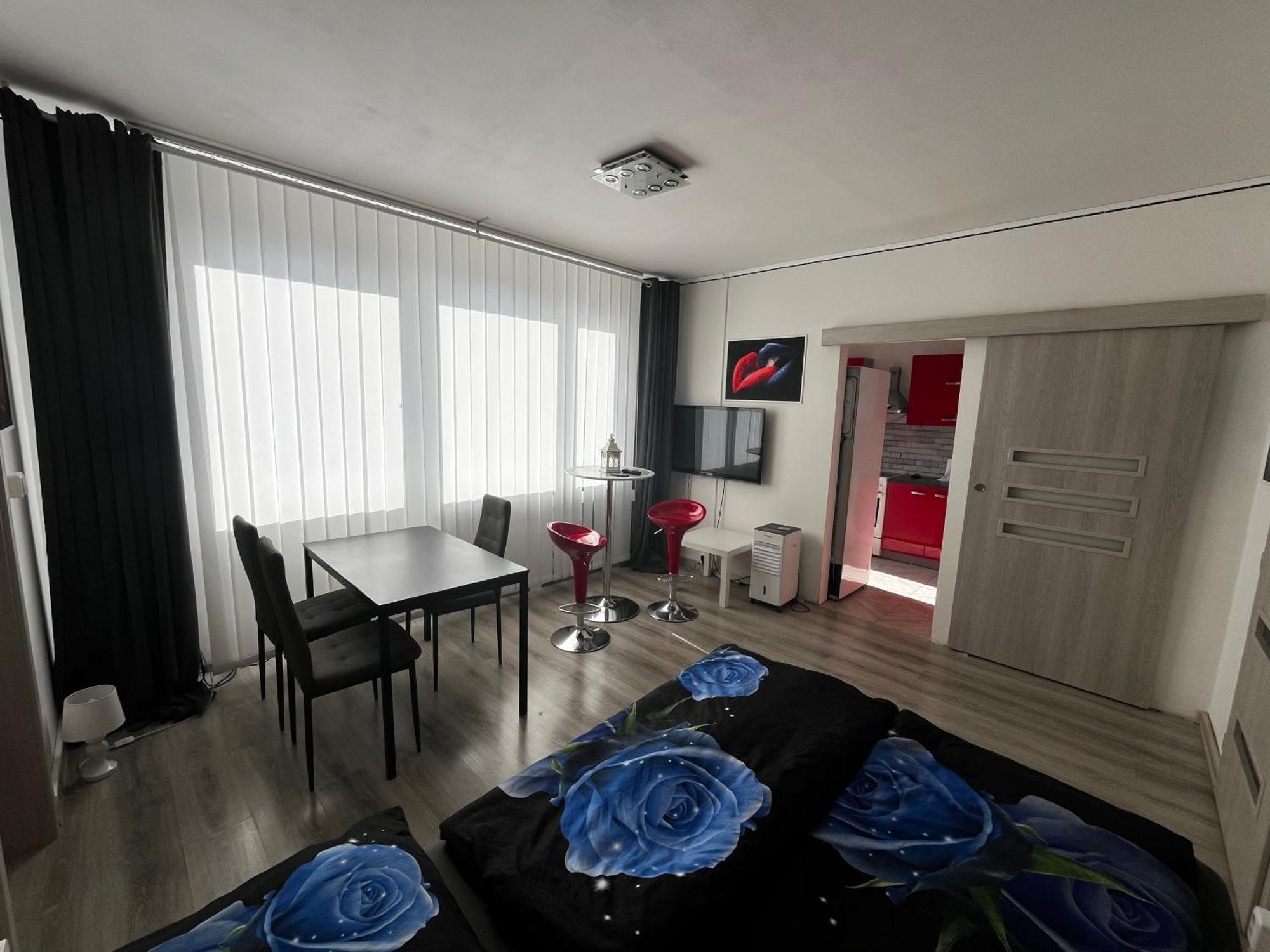 פראג Monfas Apartment Barrandov מראה חיצוני תמונה